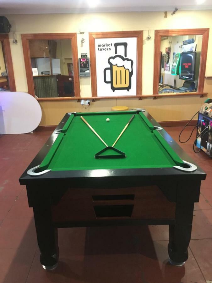 Market Tavern Hostel & Bar メルボルン エクステリア 写真