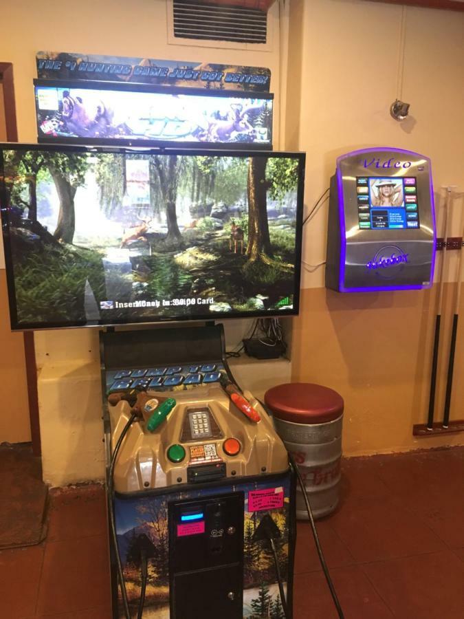 Market Tavern Hostel & Bar メルボルン エクステリア 写真